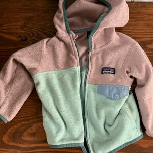 Patagonia baby fleece jacket 6-12 months micro snap blue green purple